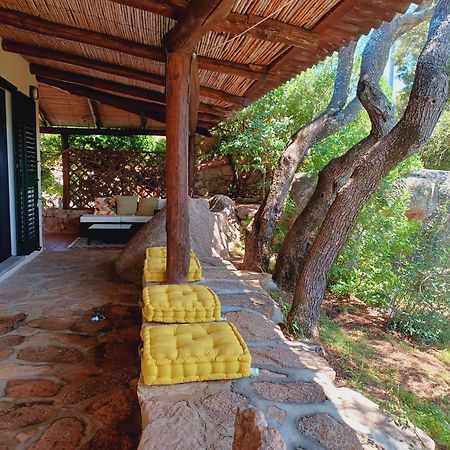 Suite Mirialveda San Pantaleo Ngoại thất bức ảnh