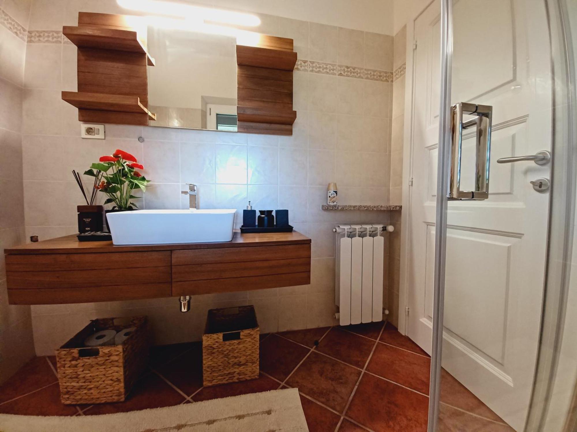 Suite Mirialveda San Pantaleo Ngoại thất bức ảnh